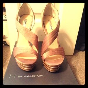 H by Halston Sonia Pump